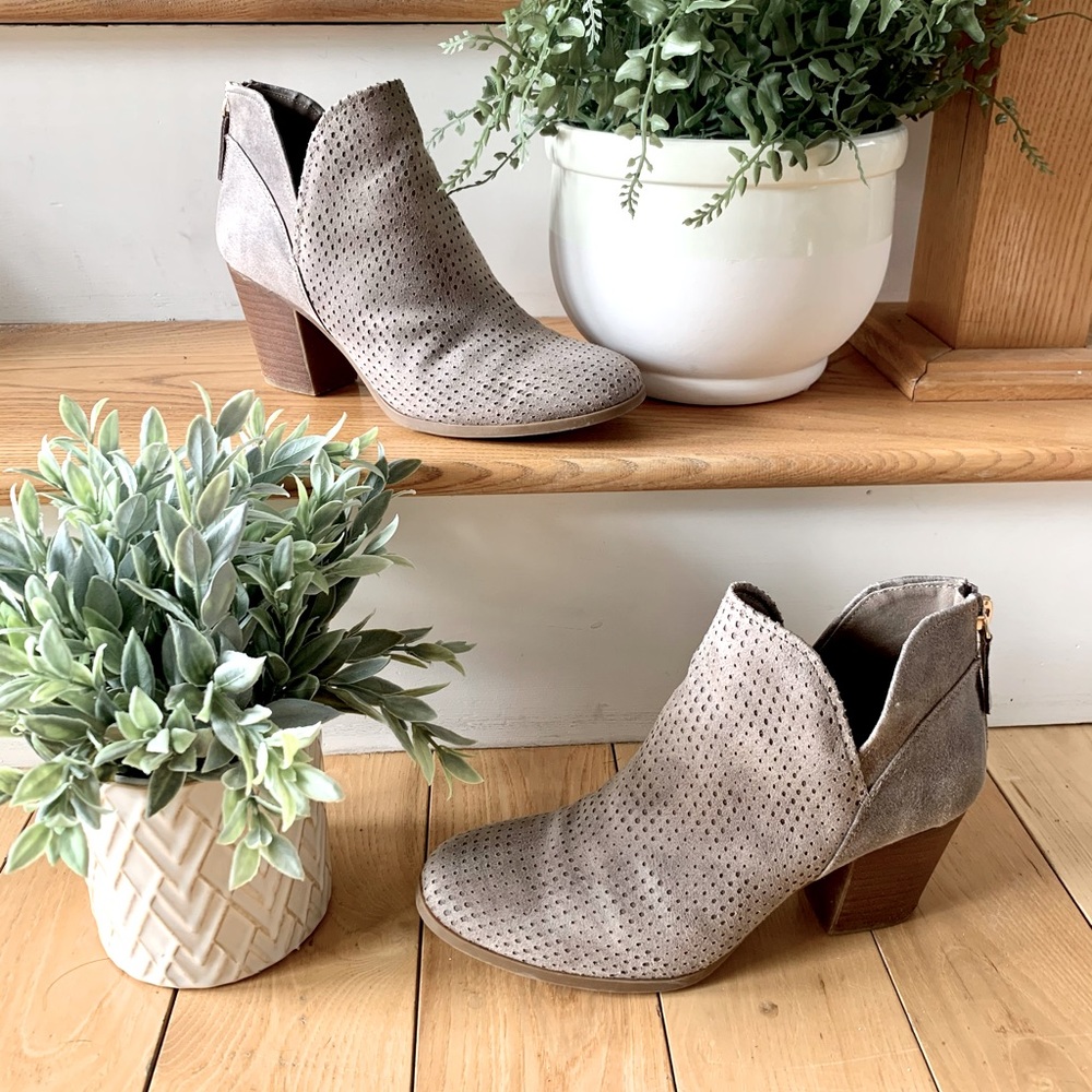 Women’s Fergalicious Taupe booties